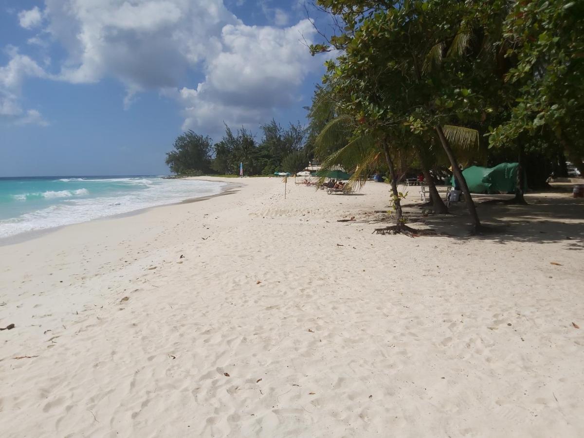 Ocean View Apartments Bridgetown Esterno foto