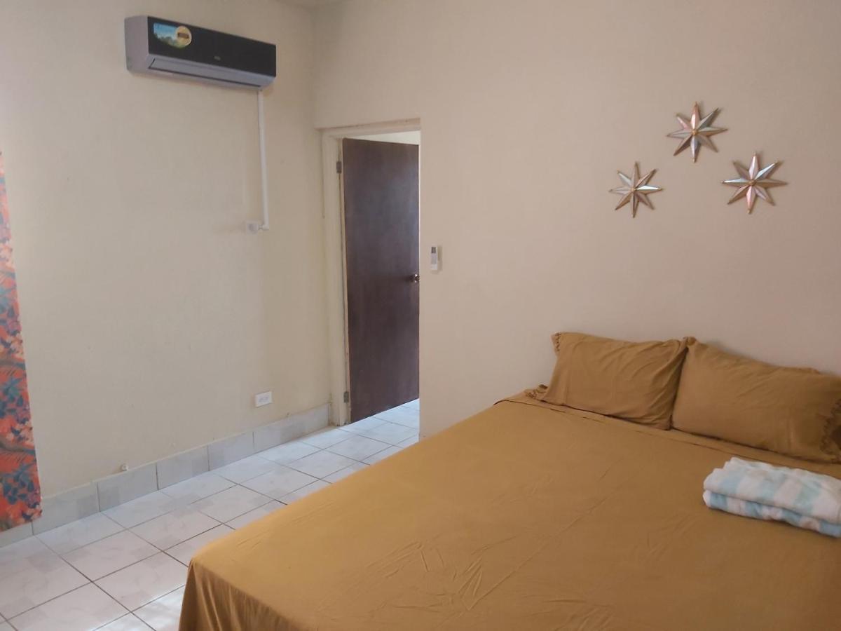 Ocean View Apartments Bridgetown Esterno foto