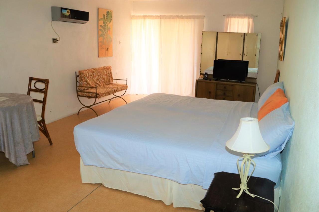 Ocean View Apartments Bridgetown Esterno foto
