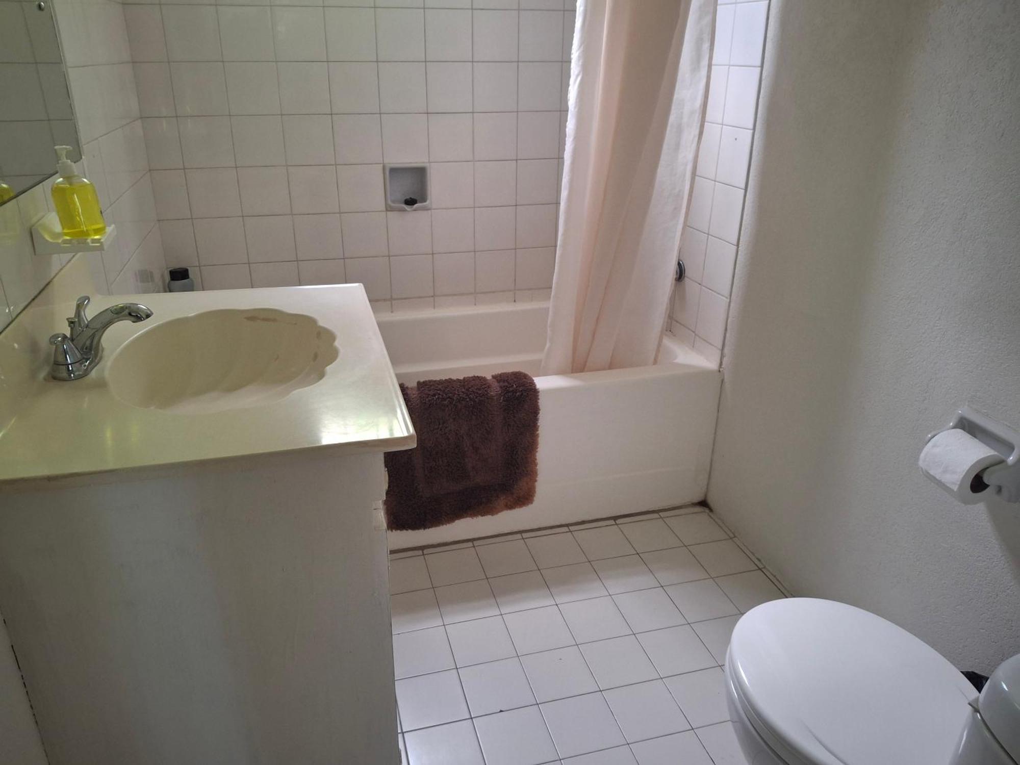 Ocean View Apartments Bridgetown Esterno foto