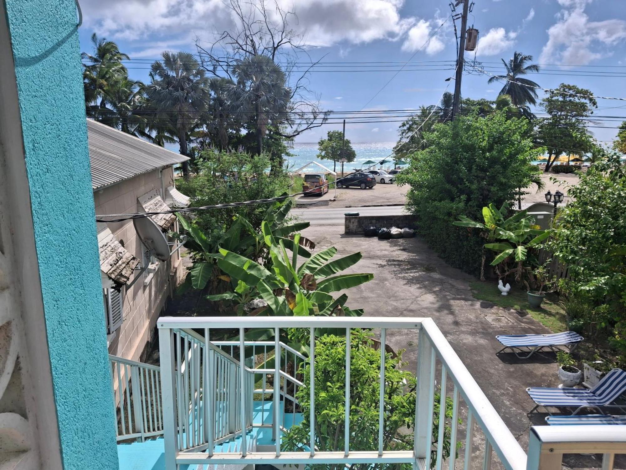 Ocean View Apartments Bridgetown Esterno foto